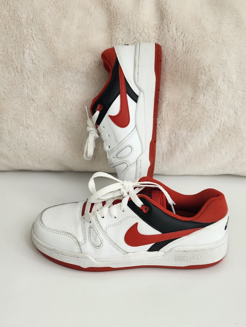 Boy's Nike Full Force Low Mystic Red Sneakers Leather Athletic Shoes Size 5.5